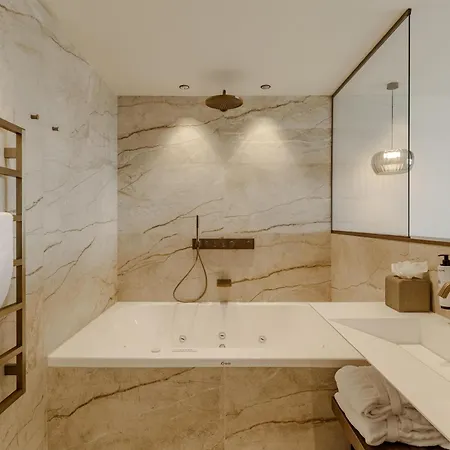 Hotel & Amoria La Baule, A Member Of Radisson Individuals 4*