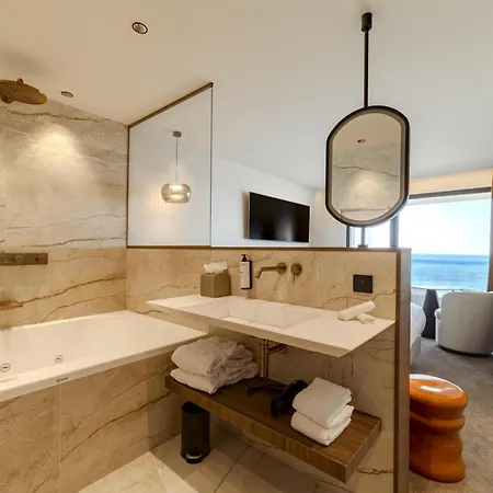 & Amoria La Baule, A Member Of Radisson Individuals فندق La Baule