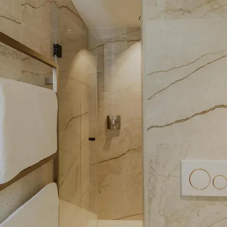 & Amoria La Baule, A Member Of Radisson Individuals 4* La Baule-Escoublac