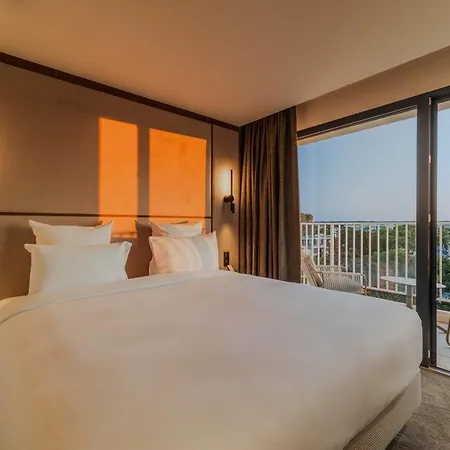 & Amoria La Baule, A Member Of Radisson Individuals Hotel 4*