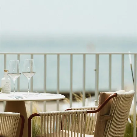 & Amoria La Baule, A Member Of Radisson Individuals Hotel 4*